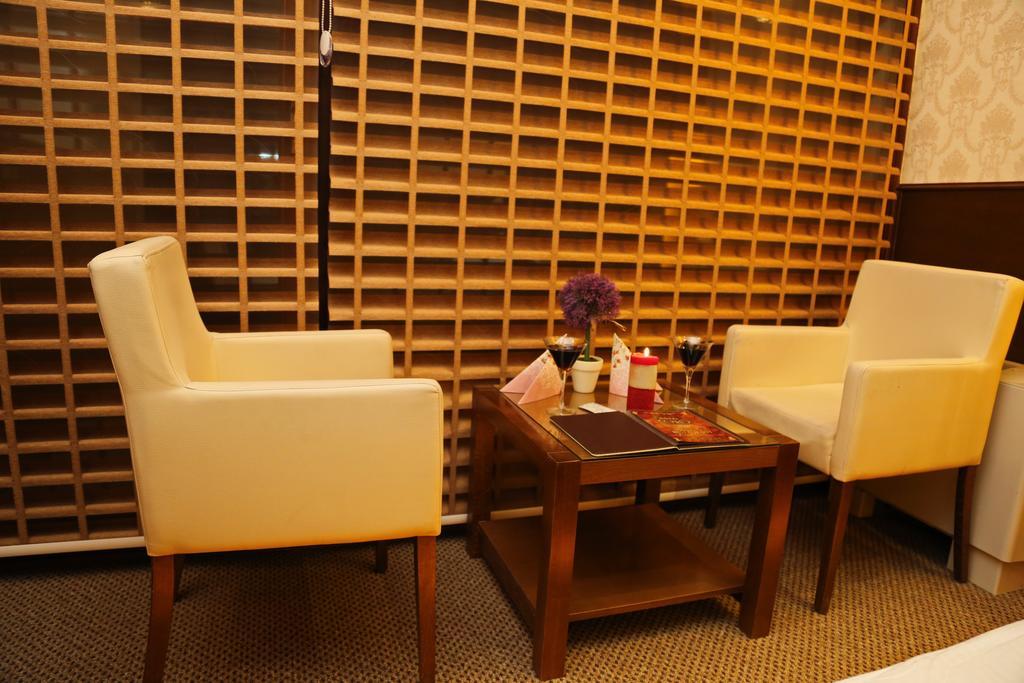Hotel Ok Πρίζρεν Εξωτερικό φωτογραφία